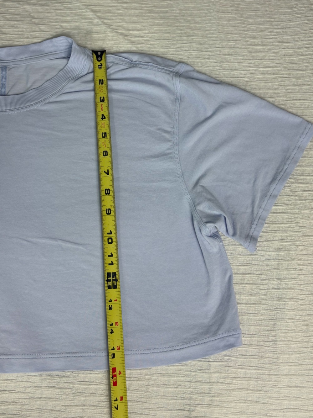 lululemon athletica Light Blue Cropped Crew Tee - Picture 4 of 6